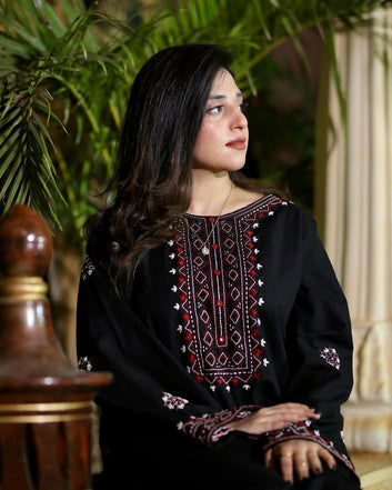 Sindhi Embroidered Long-Length Ensemble